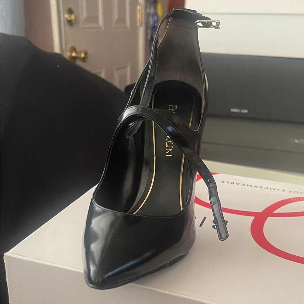 Enzo Angiolini Black Strappy Heels